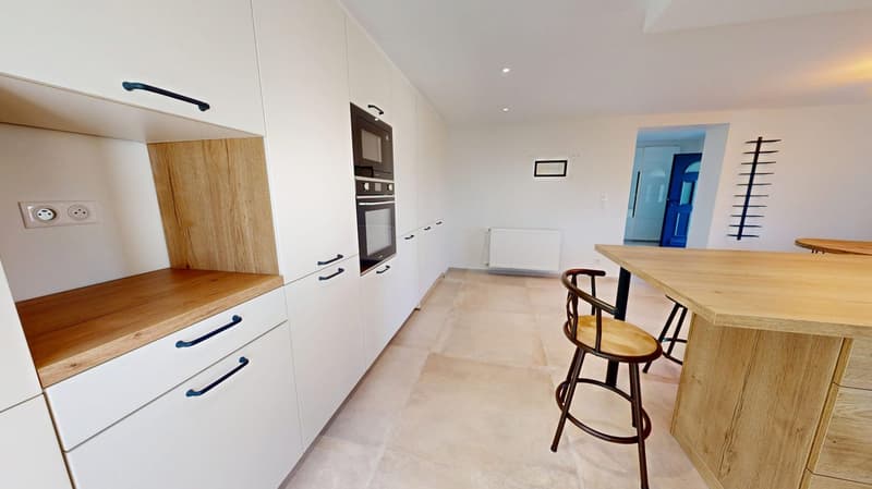 Exceptional property – 239 m² of charm and light, just 15 minutes from Basel (10)
