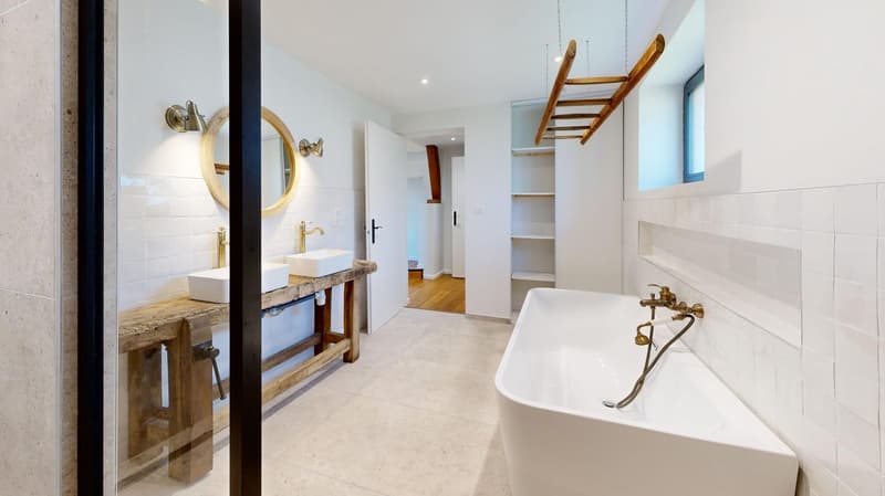 Exceptional property – 239 m² of charm and light, just 15 minutes from Basel (28)