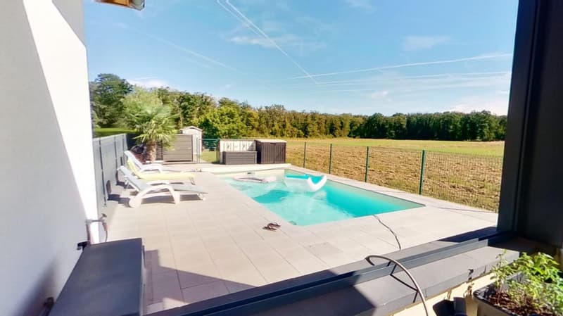 Magnifique maison avec piscine (12)
