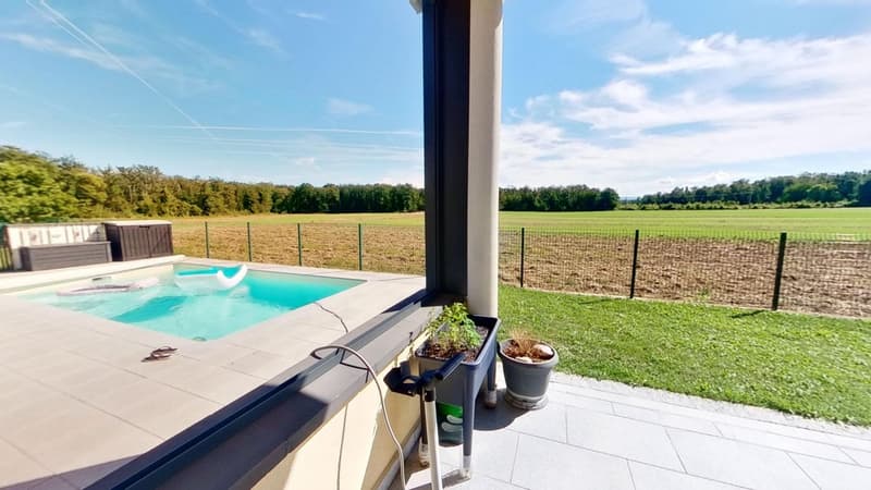 Magnifique maison avec piscine (13)
