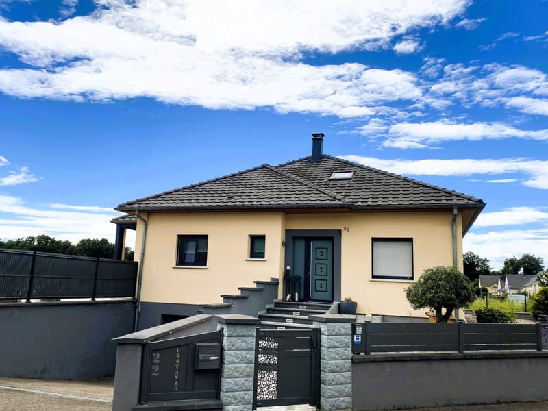 Magnifique maison avec piscine (2)