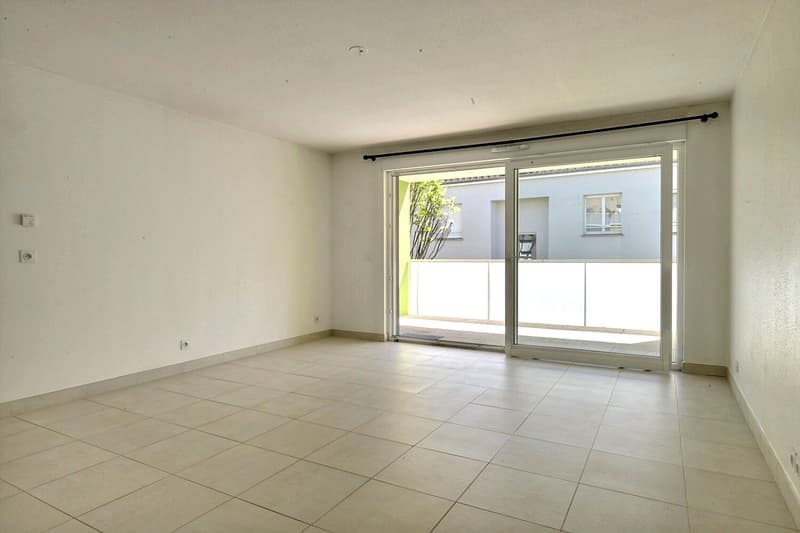 Appartement 3 pièces moderne avec Terrasse à Bartenheim (7)
