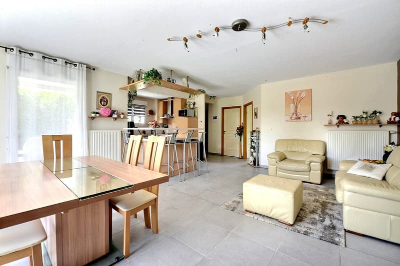Attraktives 5-Zimmer-Haus in Village-Neuf (14)