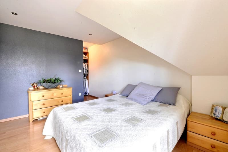 Attraktives 5-Zimmer-Haus in Village-Neuf (2)