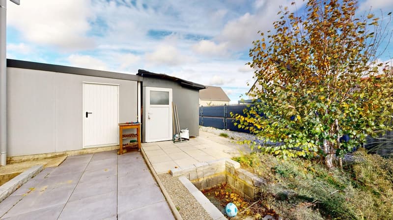 Modern, networked single-family house (31)
