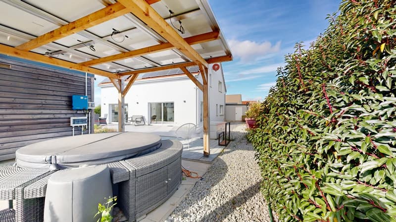 Modern, networked single-family house (28)