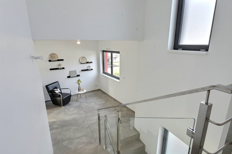 Maison résidentielle moderne durable – Style, confort et mobilité aux portes de Bâle (18)