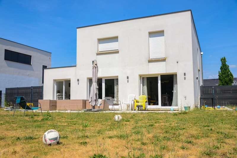 Modern single-family house in Saint-Louis Neuweg – Peace, comfort, and border proximity (25)