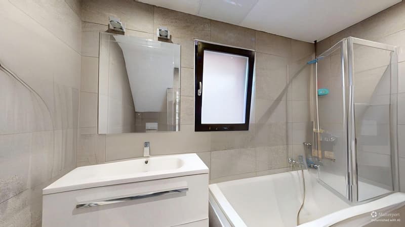 Apartment with 4 rooms and 100.5 m² in Huningue (13)