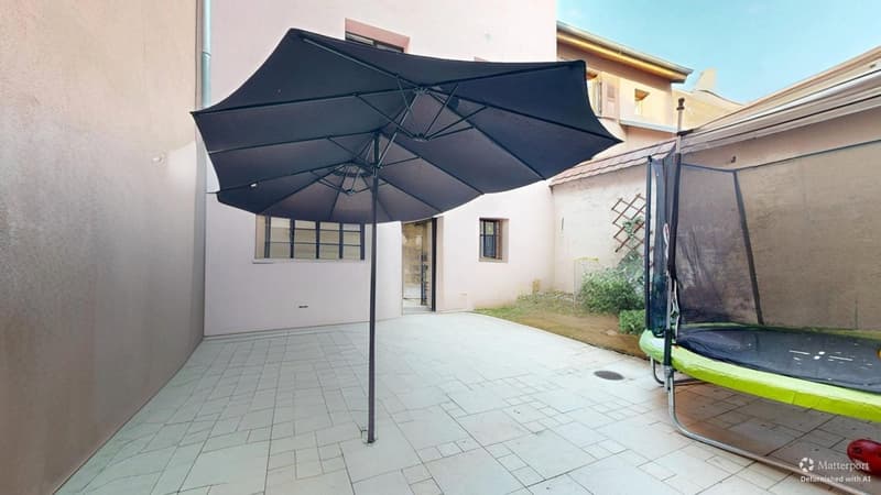 Apartment with 4 rooms and 100.5 m² in Huningue (8)