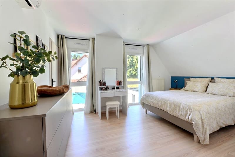 Familienhaus mit Pool in Buschwiller – 7 Zimmer, 164 m² (14)