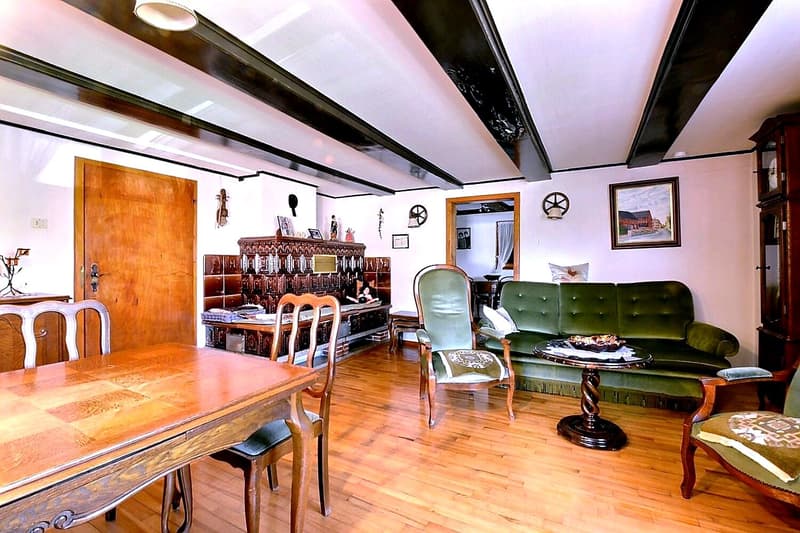 Authentic Alsatian House with Outbuildings and 1,261 m² Plot in the Heart of Hégenheim (11)