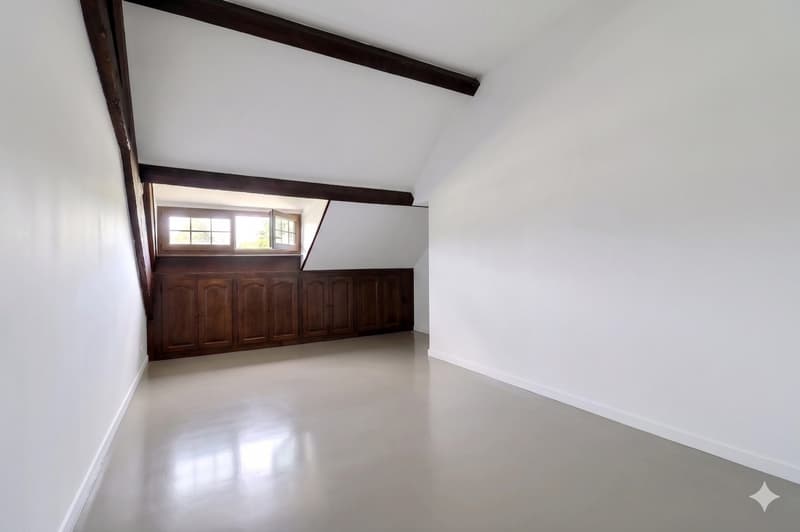 Charming Duplex in a 19th-Century Manor House in Heidwiller (9)