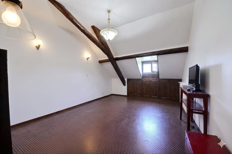 Charming Duplex in a 19th-Century Manor House in Heidwiller (8)