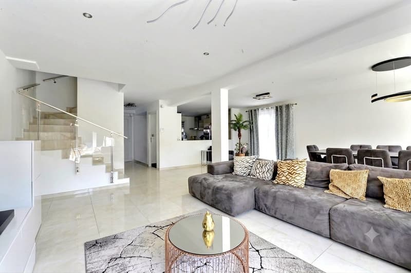 Exceptional Contemporary Home – 165 m² – Saint-Louis Neuweg, near Basel (2)