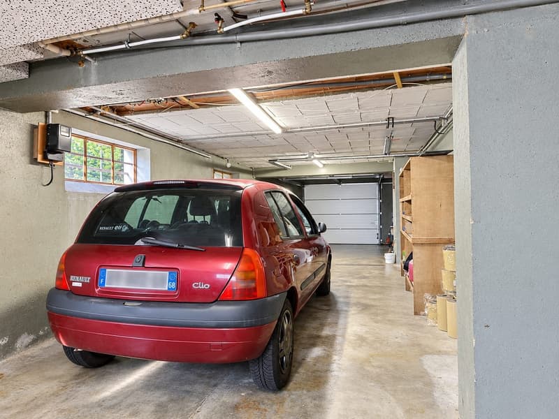 Spacious 5-Bedroom Family Home, 165 m², Full Basement and 3-Car Garage in Sausheim (28)
