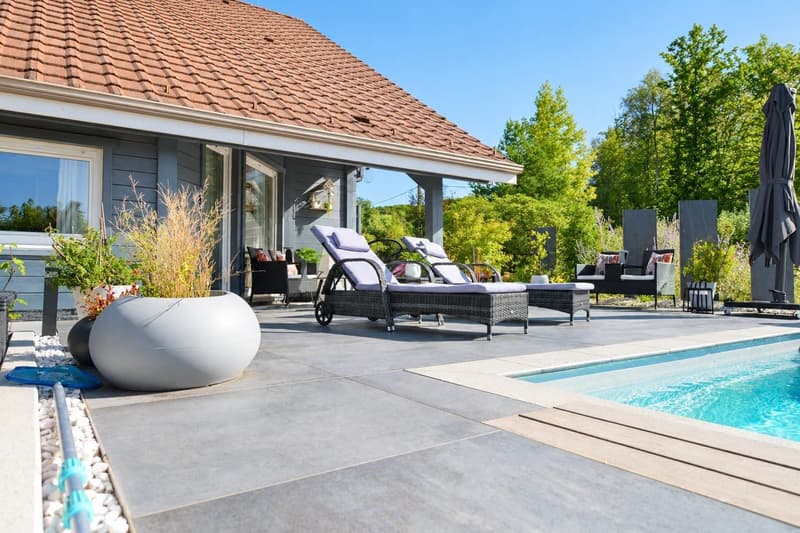 Contemporary 160 m² chalet on 1.56 hectares of land with equestrian facilities (16)