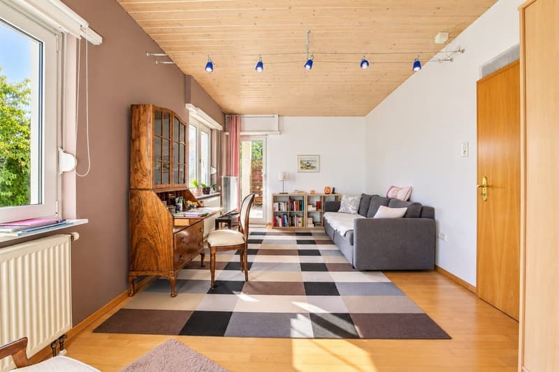 Kembs-Loechlé – Family Home with Swimming Pool and Landscaped 1,098 m² Garden (16)