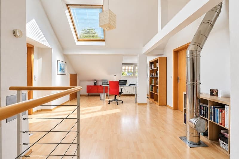 Kembs-Loechlé – Family Home with Swimming Pool and Landscaped 1,098 m² Garden (19)