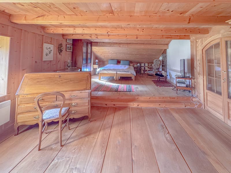 Grande chambre Sud-Ouest à l'étage