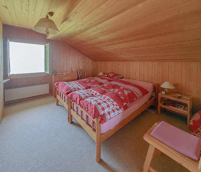 A l'étage, chambre no 2