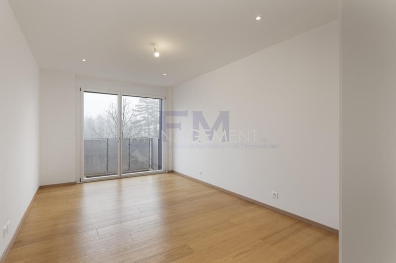 Ch. du Velours, 9-Zimmer-Wohnung im 3. Stock (10)