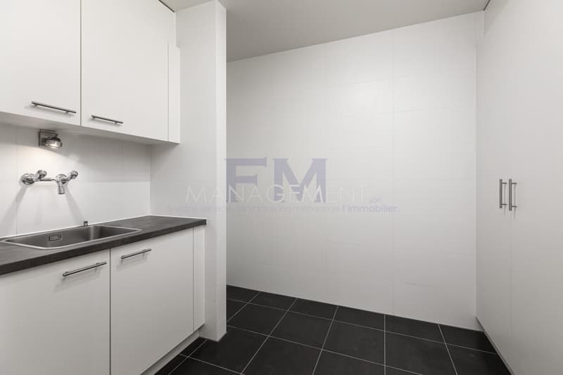 Ch. du Velours, 9-Zimmer-Wohnung im 3. Stock (8)