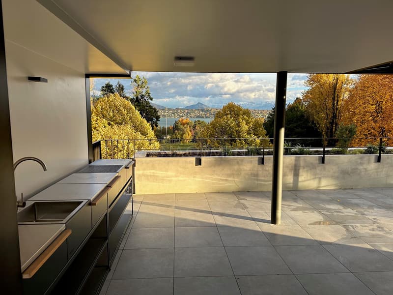Attic apartment of approximately 170m2 PPE with large rooftop terrace (12)