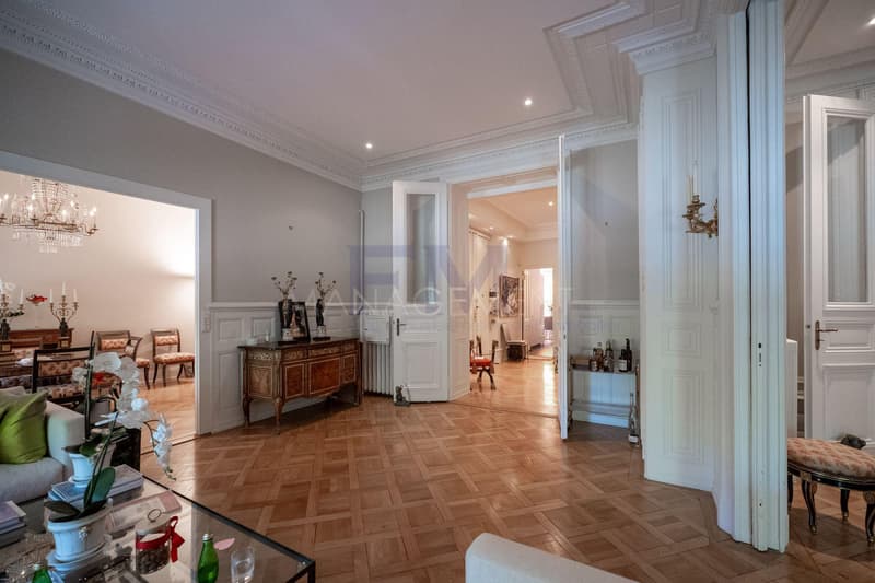 QUAI WILSON - EXCEPTIONAL RESIDENCE FACING LAKE GENEVA (13)