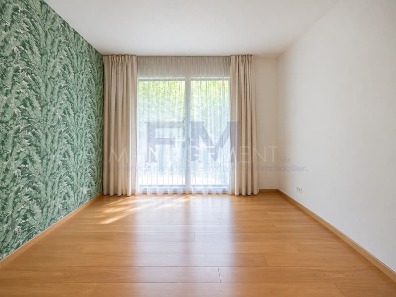 Chemin du Velours - 5 pièces d'env. 145 m² au rez-de-chaussée (4)