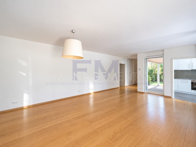 Chemin du Velours - 5 pièces d'env. 145 m² au rez-de-chaussée (3)