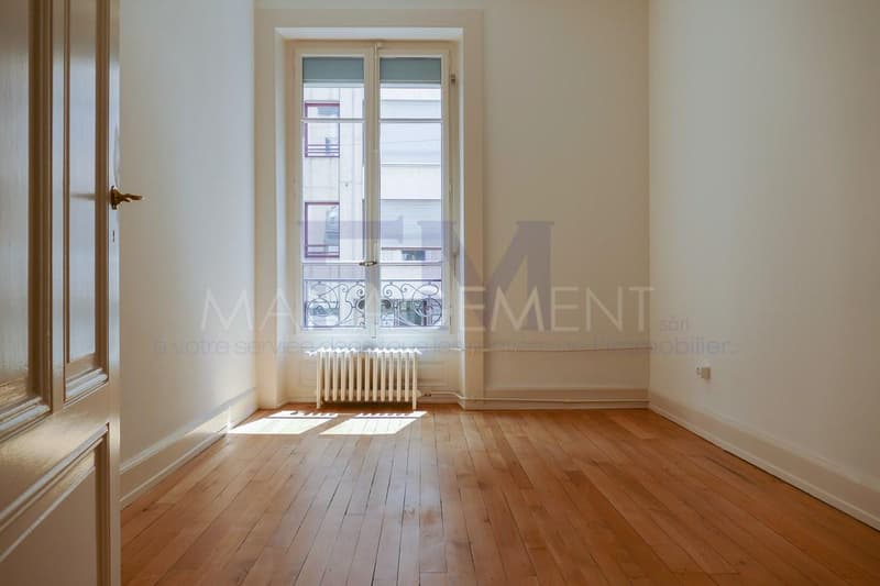Pâquis, Rue Plantamour, 4 pezzi al 1° piano, circa 69m2 (4)
