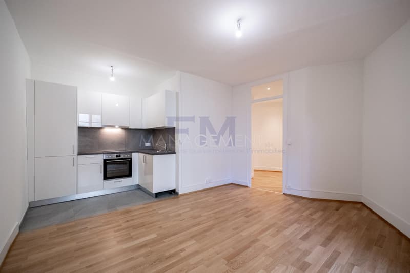Carouge - Rue des Caroubiers - Appartement 2 pièces d'environ 47m2 au rez-de-chaussée (8)