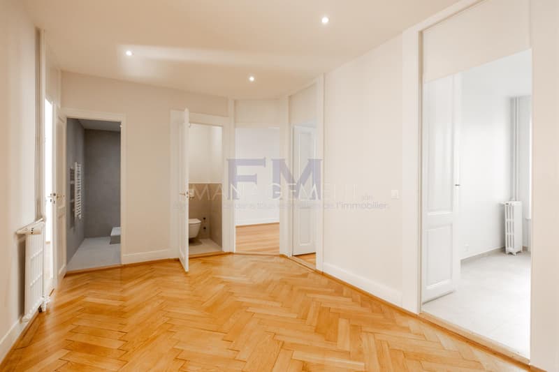 Rue Barthélemy-Menn ? 5,5 pièces d'environ 113 m² au 2ème étage (2)