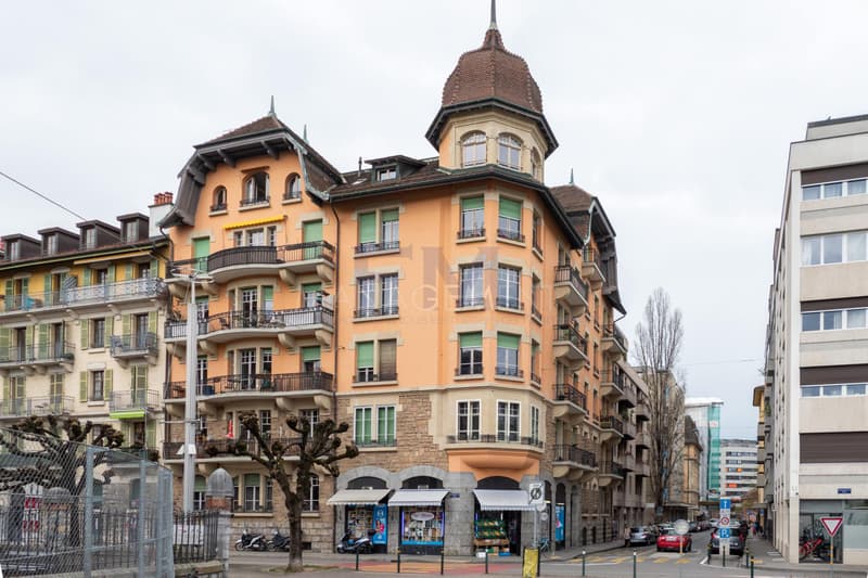 Rue Barthélemy-Menn ? 5,5 pièces d'environ 113 m² au 2ème étage (1)