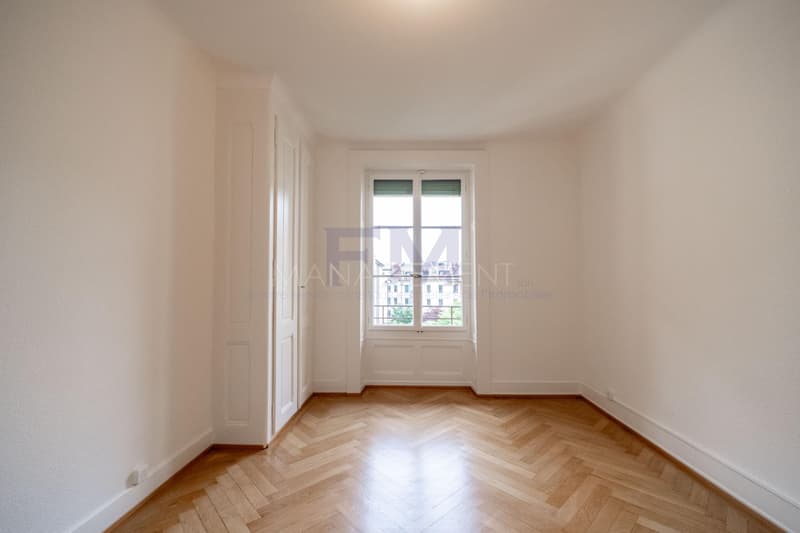 Cluse/Hôpital - Rue Barthélémy-Menn - 5 pièces au 4ème étage, env. 100m2 (2)