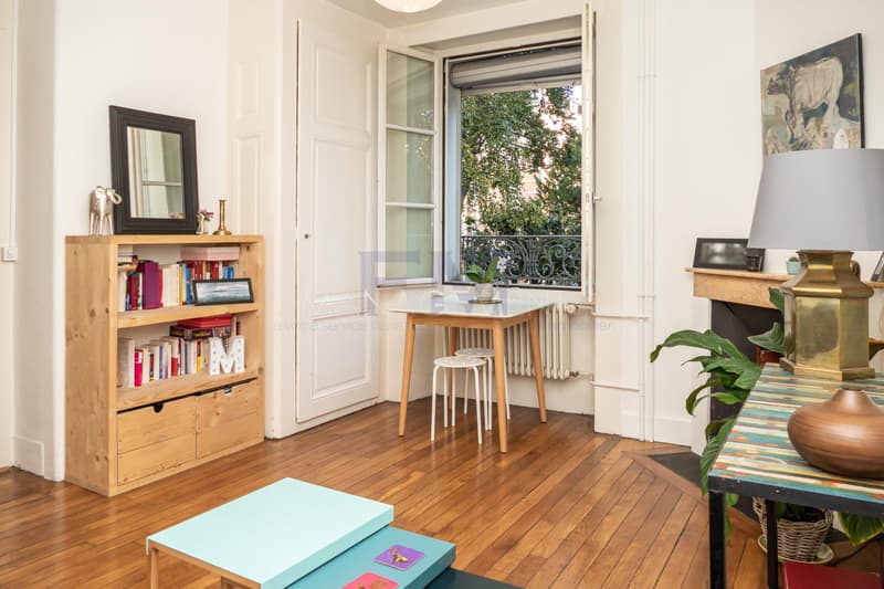 Rue de Neuchâtel ? 2 pièces d'env. 28 m² au 1er étage (1)