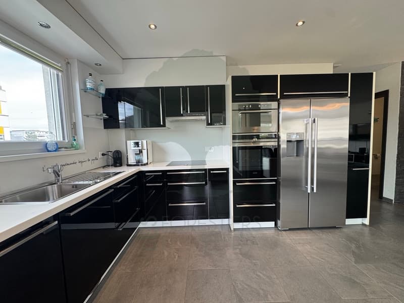 Beautiful 3.5-room apartment in Delémont (2)