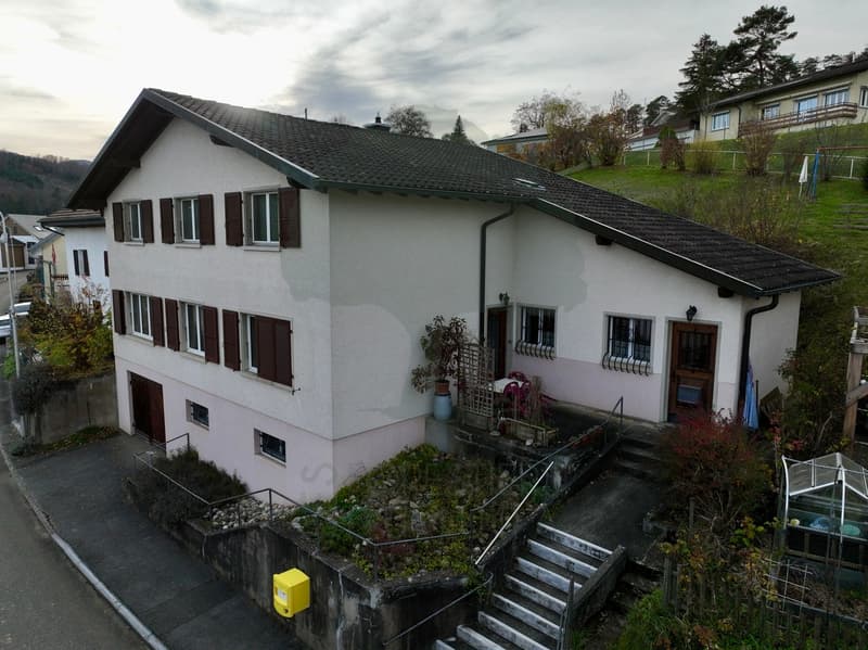 Casa affascinante con grande potenziale a Courtedoux (2)