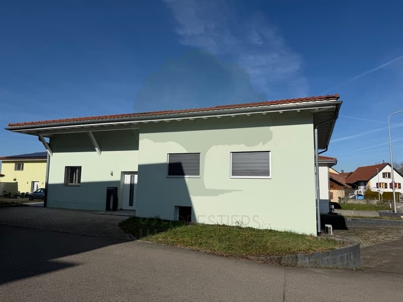 Ampia casa familiare di 10,5 locali a Cornol (12)