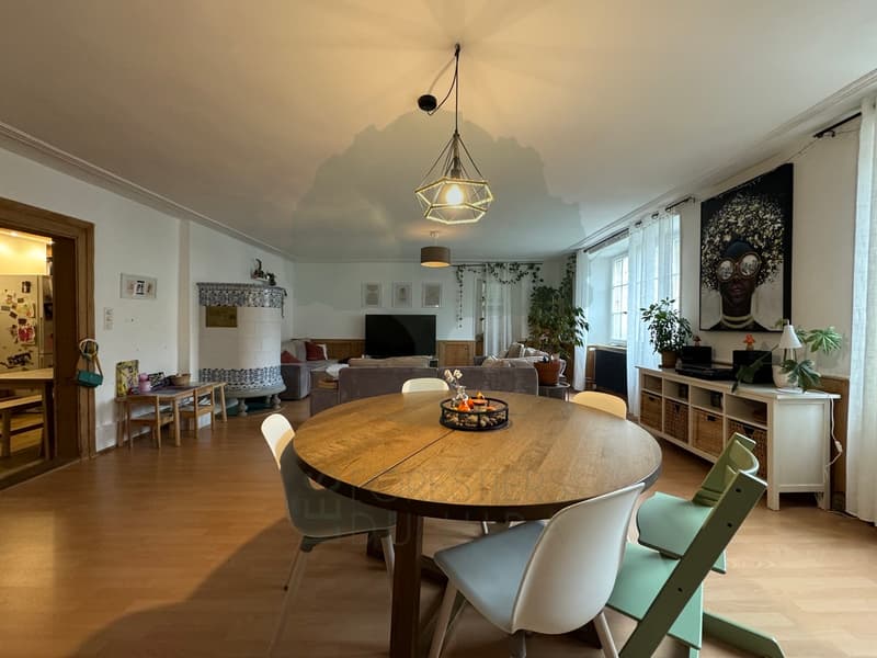 Casa vecchia affascinante con ristrutturazione - Bei volumi e potenziale (4)