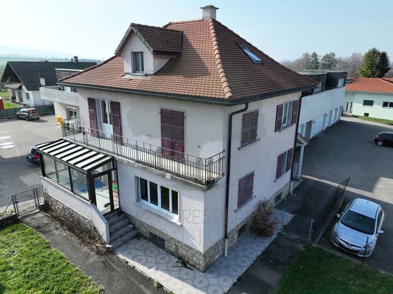 Rental house consisting of three apartments in Cornol (2)