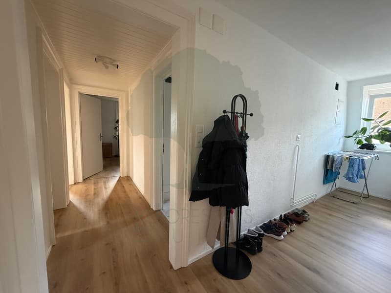 Spacieux 5,5 pièces en duplex entièrement rénové à Delémont (5)