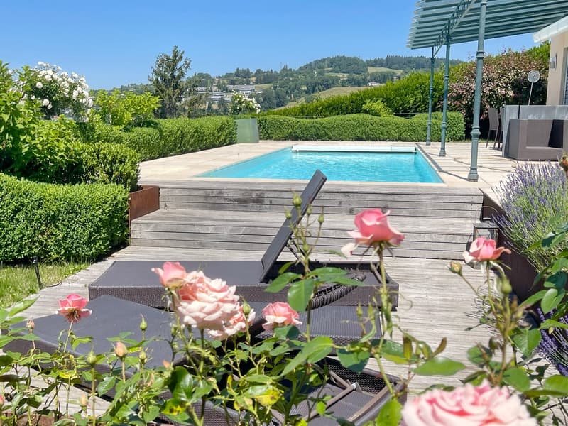 La Croix-sur-Lutry Magnifique appartement en terrasse avec piscine privée (17)