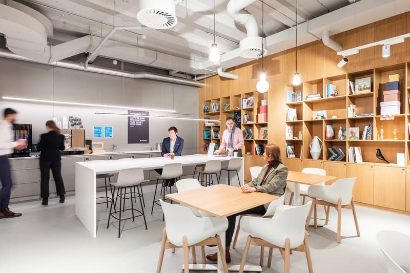 Un ufficio con design notevole per 2 persone a Spaces Nations (11)