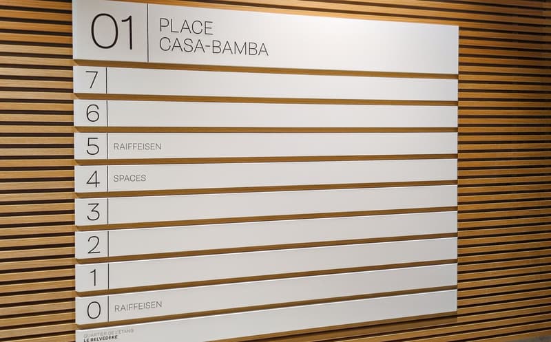 Un bureau de coworking ouvert entièrement équipé pour vous et votre équipe à Quartier de l'Étang (3)