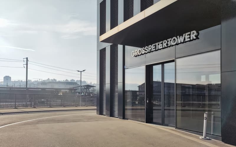 Travaillez, tenez des réunions et promouvez la collaboration dans des bureaux à Spaces Grosspeter Tower (3)