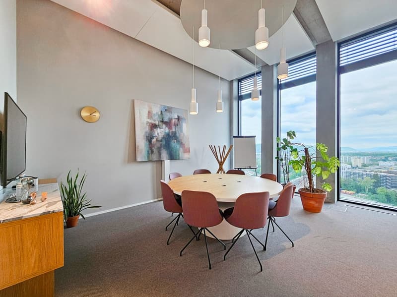 Travaillez, tenez des réunions et promouvez la collaboration dans des bureaux à Spaces Grosspeter Tower (14)