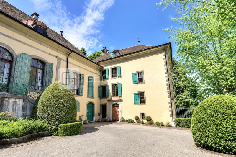 Appartement de prestige alliant histoire, charme, et nature (1)