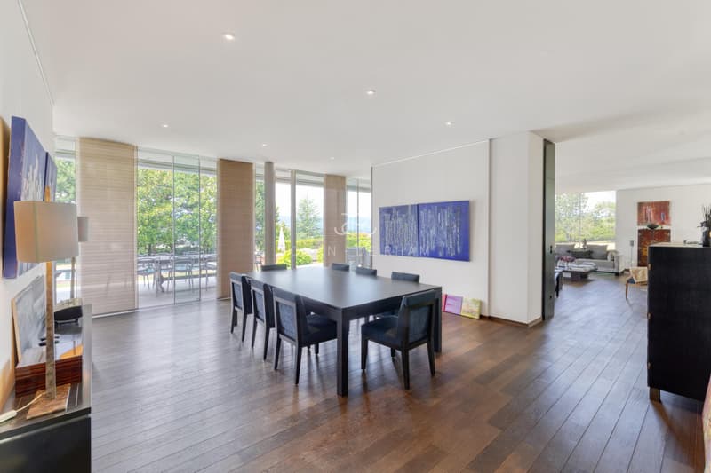 Cologny: Beautiful house ideally located with lake view (4)